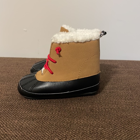 Plush-Lined Snow Booties for Babies 9-12mo - Picture 3 of 5